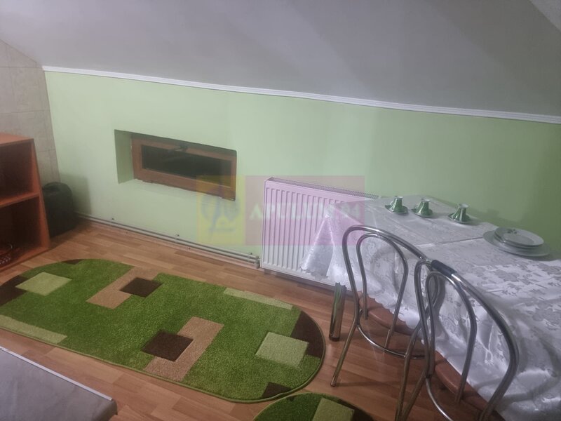 ISLAZ / IF - CASA P+1 (7 CAM) DE VANZARE