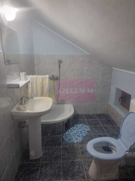 ISLAZ / IF - CASA P+1 (7 CAM) DE VANZARE