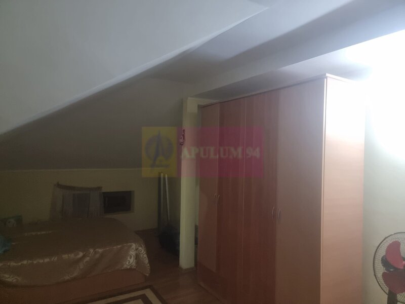 ISLAZ / IF - CASA P+1 (7 CAM) DE VANZARE