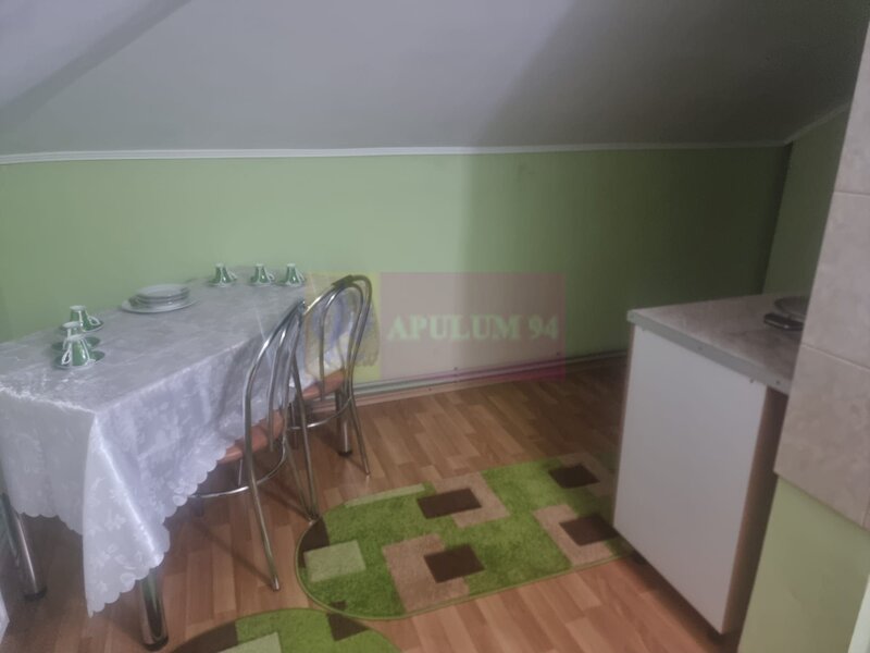 ISLAZ / IF - CASA P+1 (7 CAM) DE VANZARE